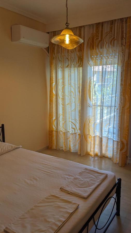 Beachfront Apartment Νέα Μουδανιά Εξωτερικό φωτογραφία